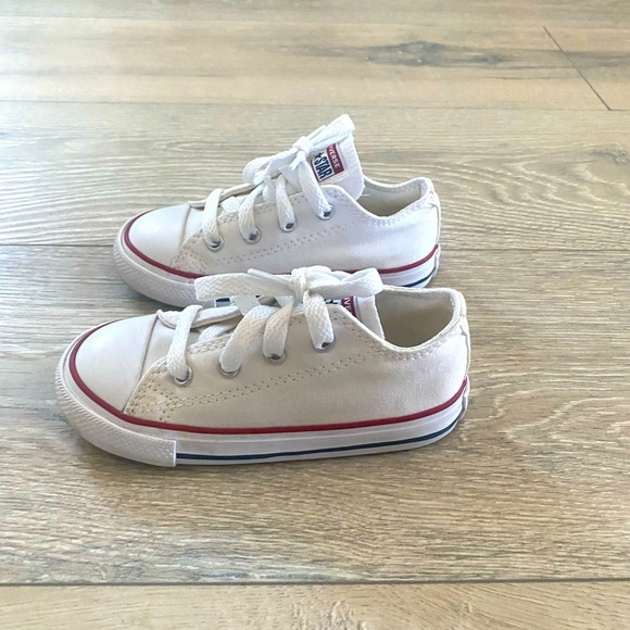 Converse All Star Low Top - Size 8C - Picture 7 of 13